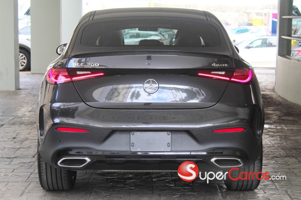 2026 Mercedes-Benz Clase GLC 300 Coupe AMG — foto 3 / 11