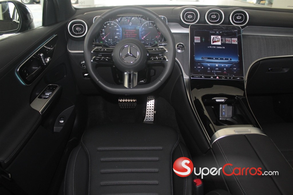 2026 Mercedes-Benz Clase GLC 300 Coupe AMG — foto 9 / 11