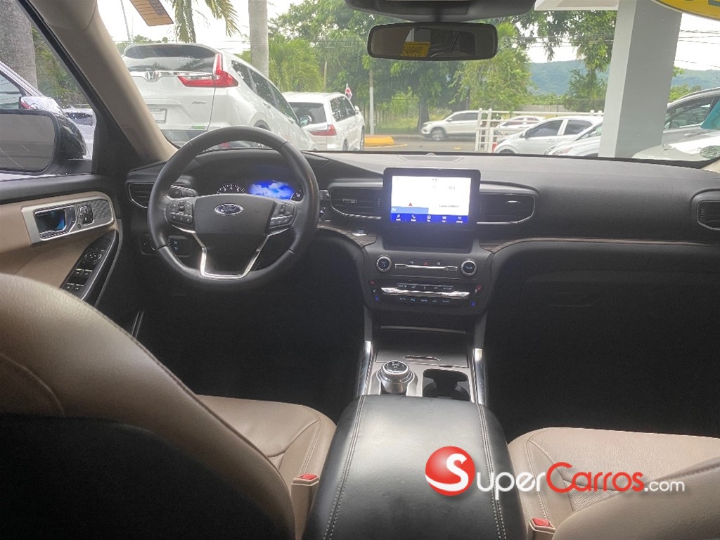 2020 Ford Explorer Limited — foto 5 / 12