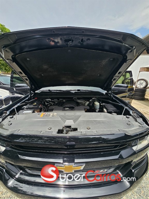 2018 Chevrolet Silverado Z 71 — foto 10 / 11