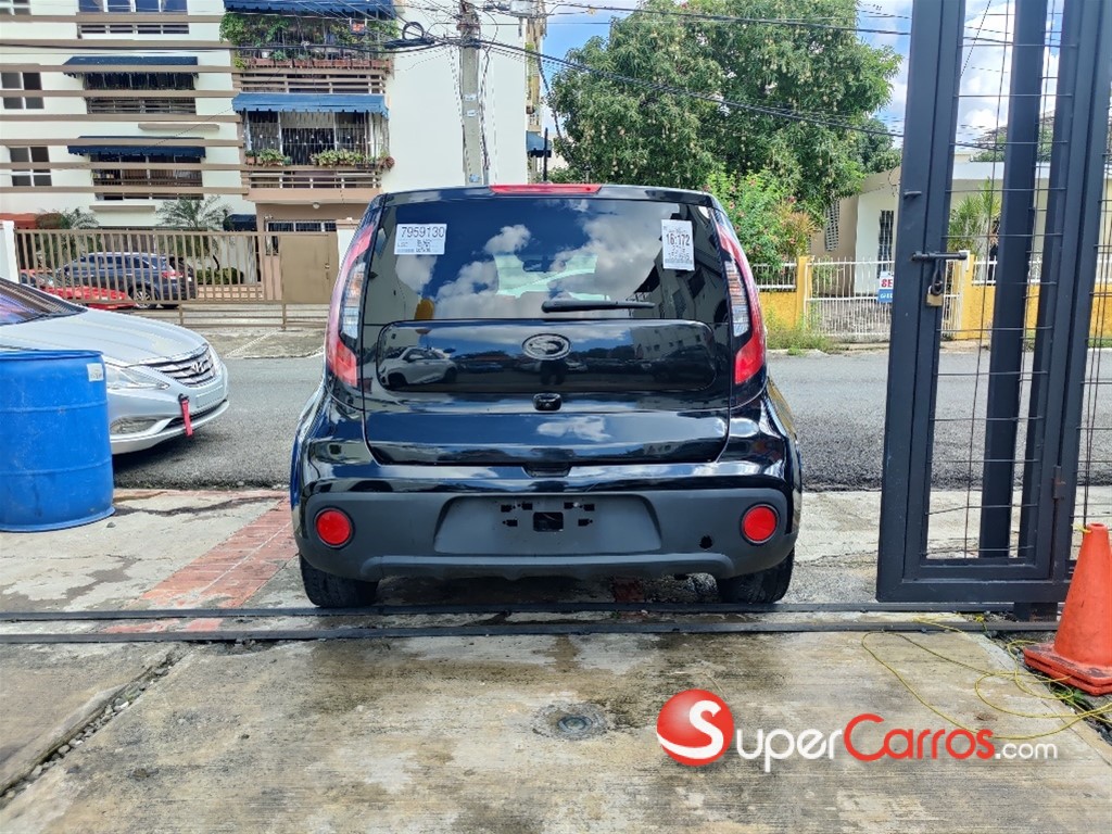 2019 Kia Soul — foto 7 / 12