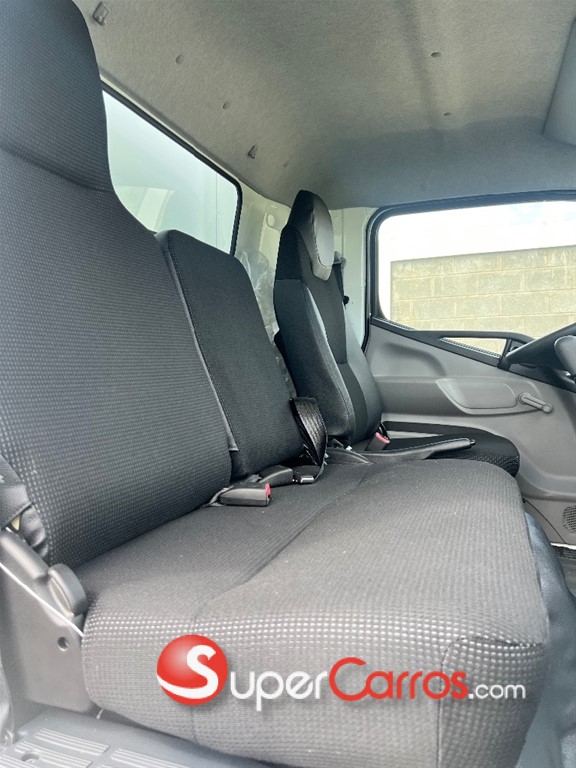 2026 Mitsubishi Motors Canter Chassis 16 Pies — foto 5 / 12