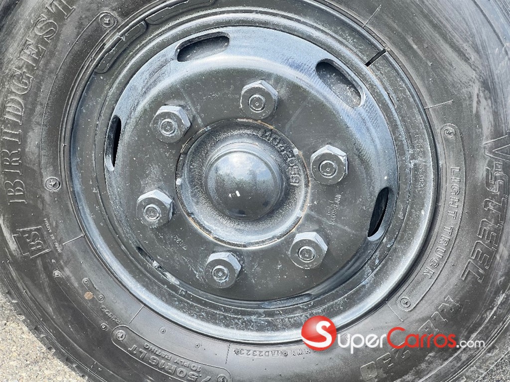 2026 Mitsubishi Motors Canter Chassis 16 Pies — foto 6 / 12