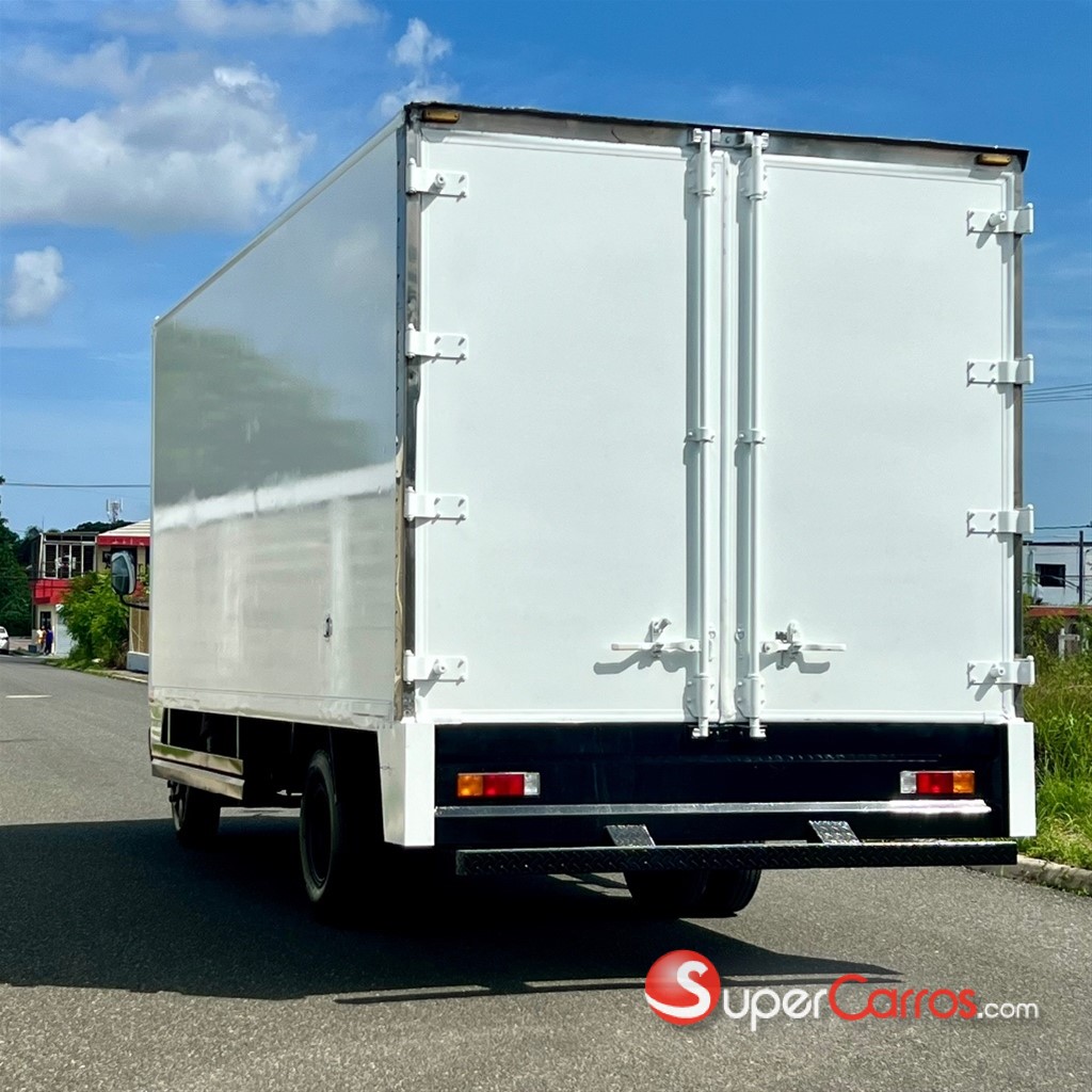 2026 Mitsubishi Motors Canter Chassis 16 Pies — foto 11 / 12