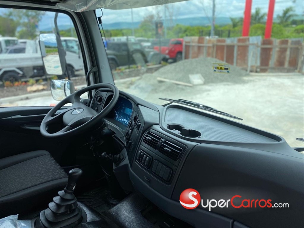 2025 Mitsubishi Motors Fuso — foto 6 / 12