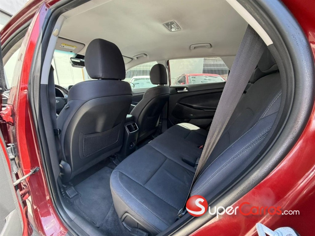 2020 Hyundai Tucson Sport — foto 4 / 10