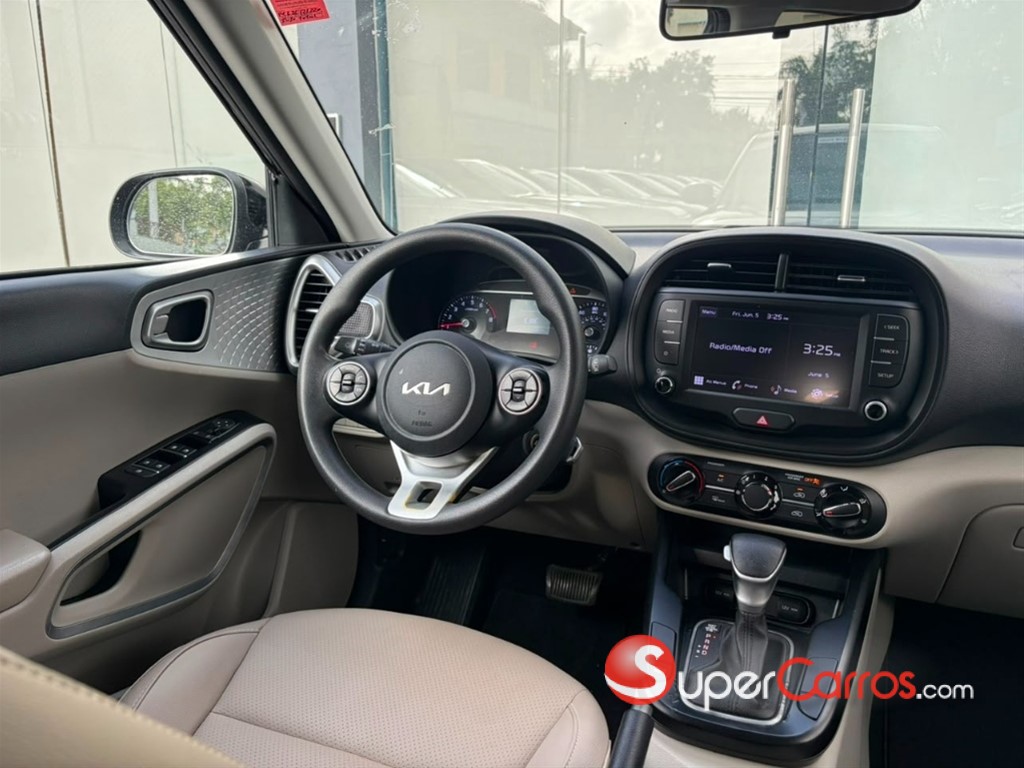 2022 Kia Soul — foto 2 / 10