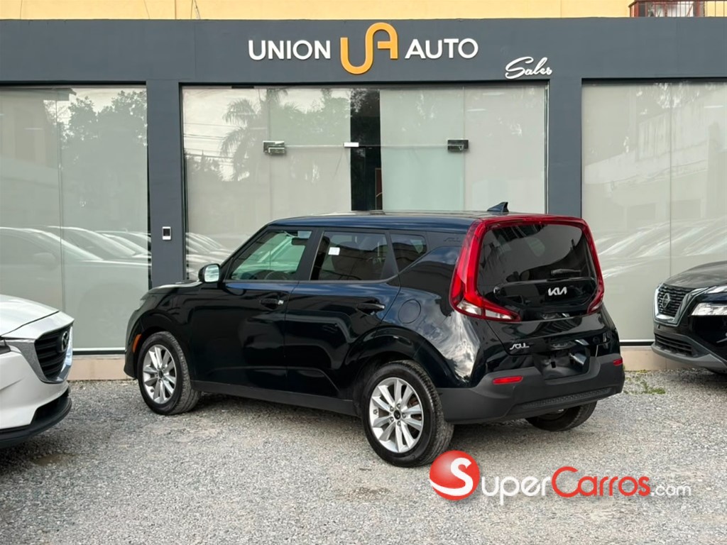 2022 Kia Soul — foto 8 / 10