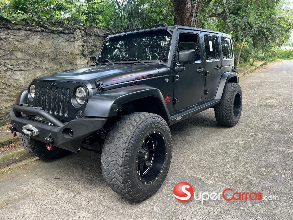 2012 Jeep Wrangler Unlimited Sahara