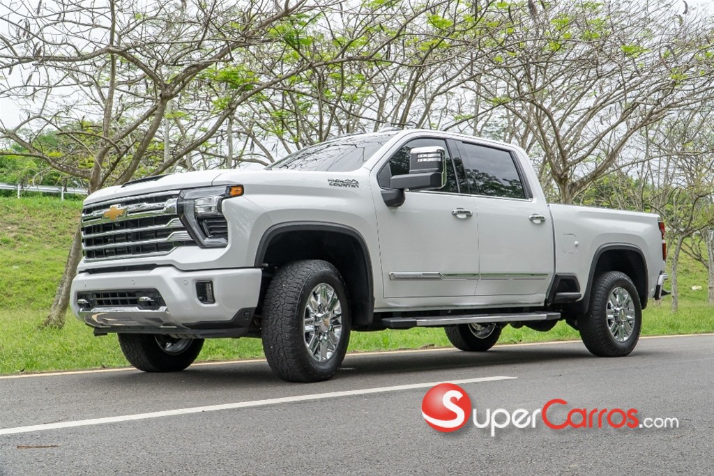 2024 Chevrolet Silverado 2500HD High Country — foto 10 / 12