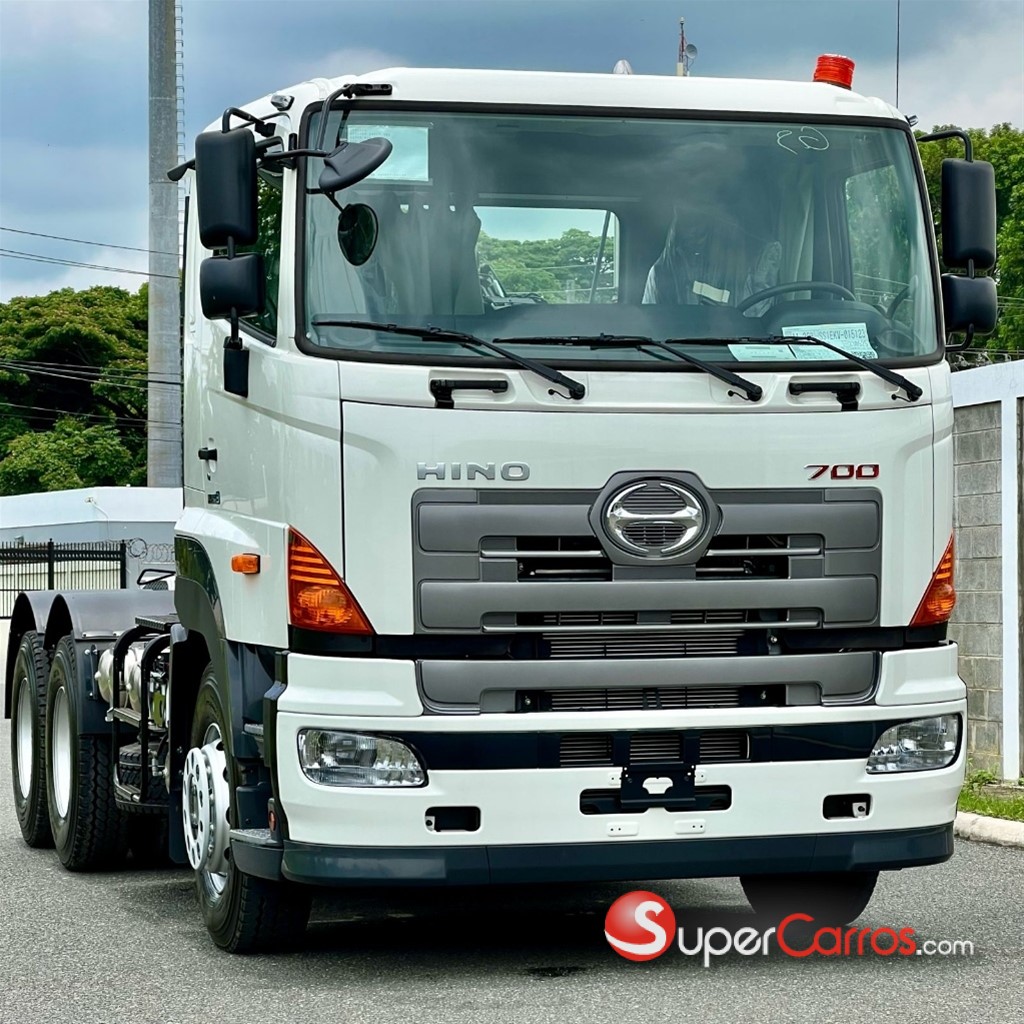 2024 Hino 700