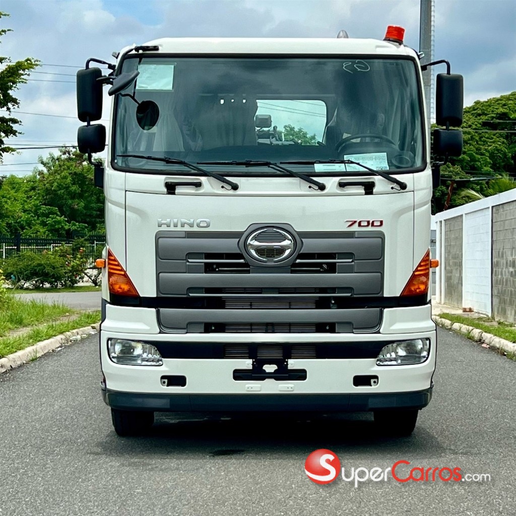 2024 Hino 700 — foto 2 / 12