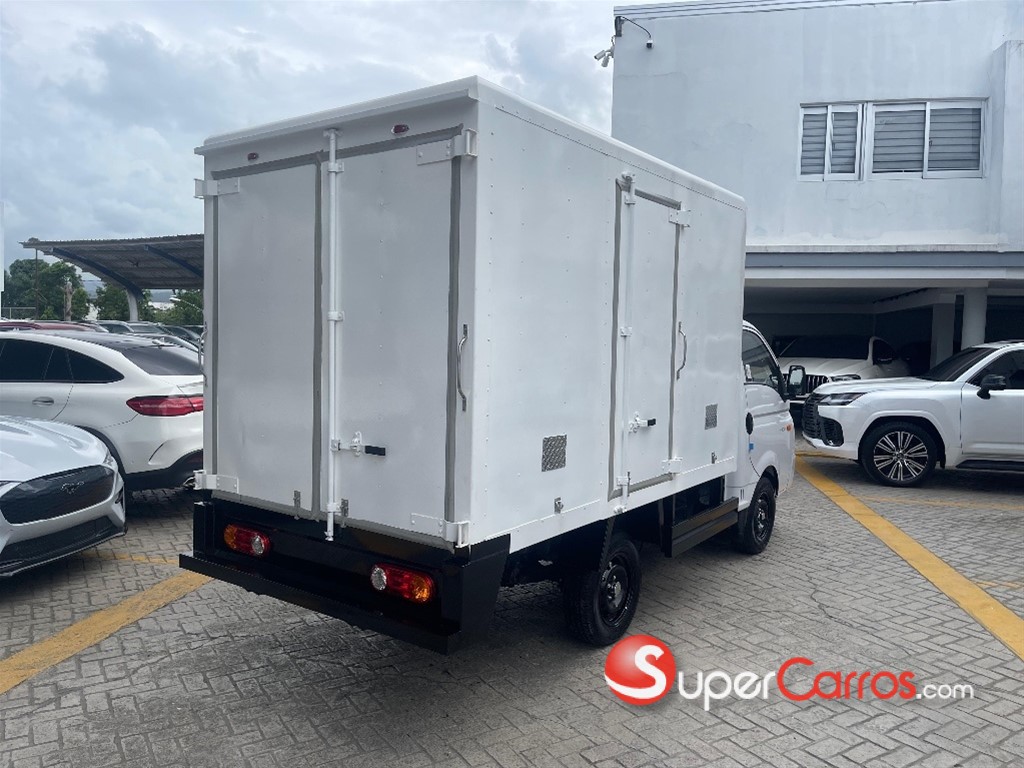2025 Hyundai H-100 — foto 4 / 11