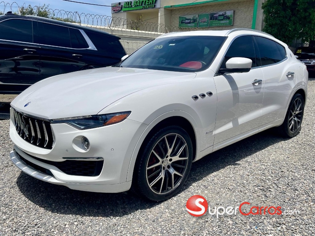 2019 Maserati Levante SQ4 — foto 7 / 12