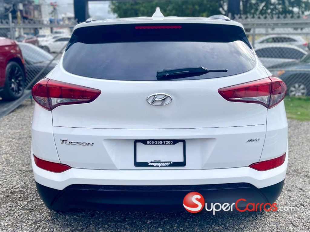 2018 Hyundai Tucson SE — foto 7 / 10