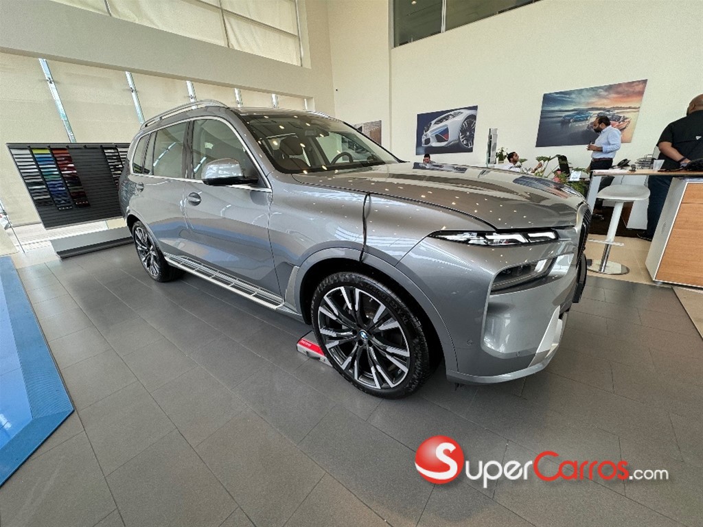 2024 BMW X X7 XDrive40i Pure Excellence
