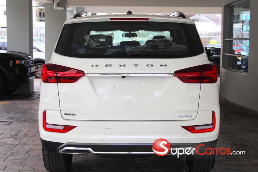 2026 KGM Rexton URBAN PLUS — foto 3 / 12