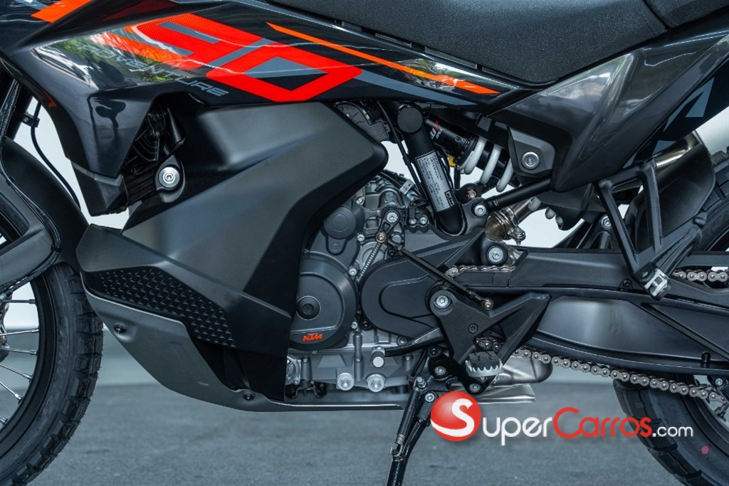 2026 KTM 790 — foto 9 / 12
