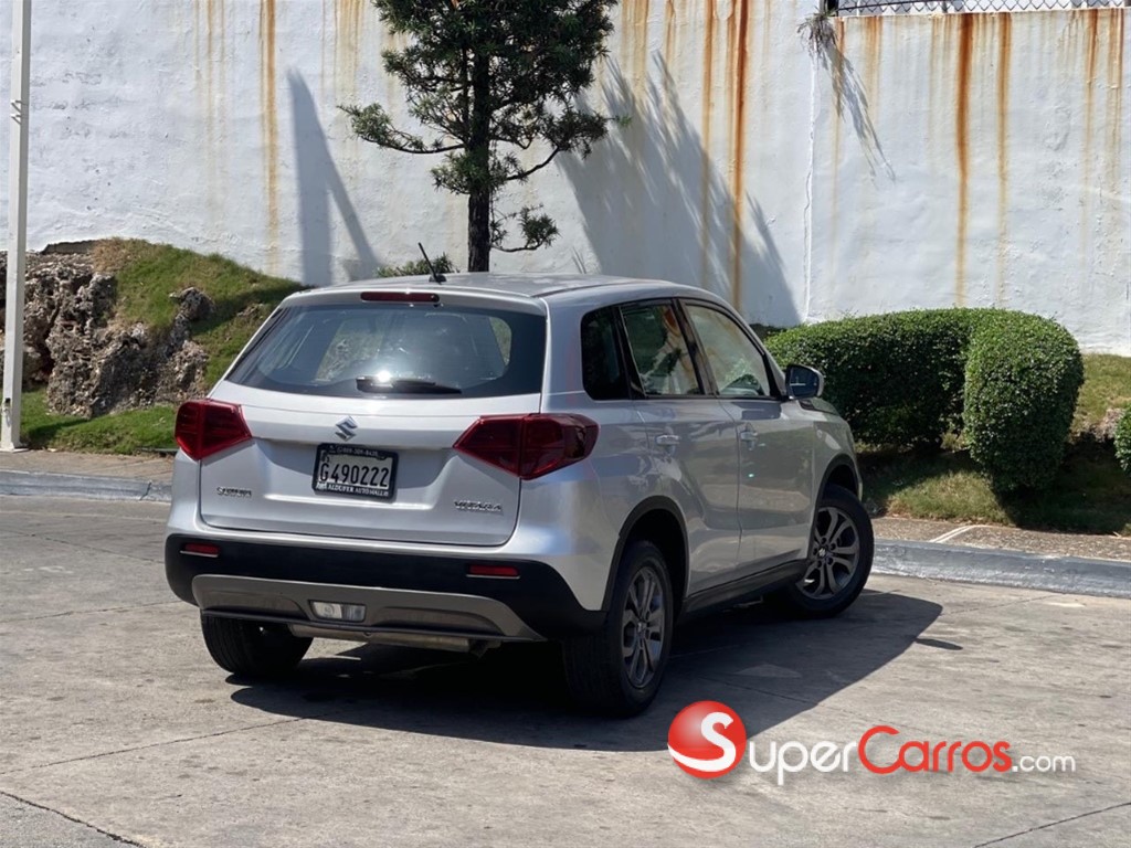 2020 Suzuki Vitara GL — foto 9 / 12