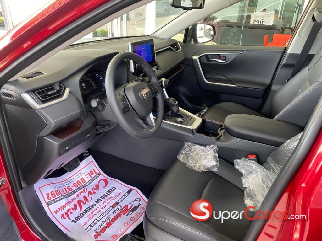 2026 Toyota RAV4 Limited Hybrid — foto 8 / 9