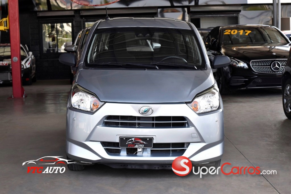 2017 Daihatsu Mira — foto 3 / 12