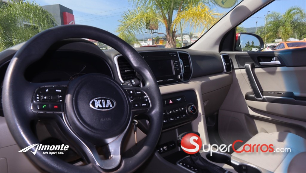 2017 Kia Sportage LX — foto 10 / 12