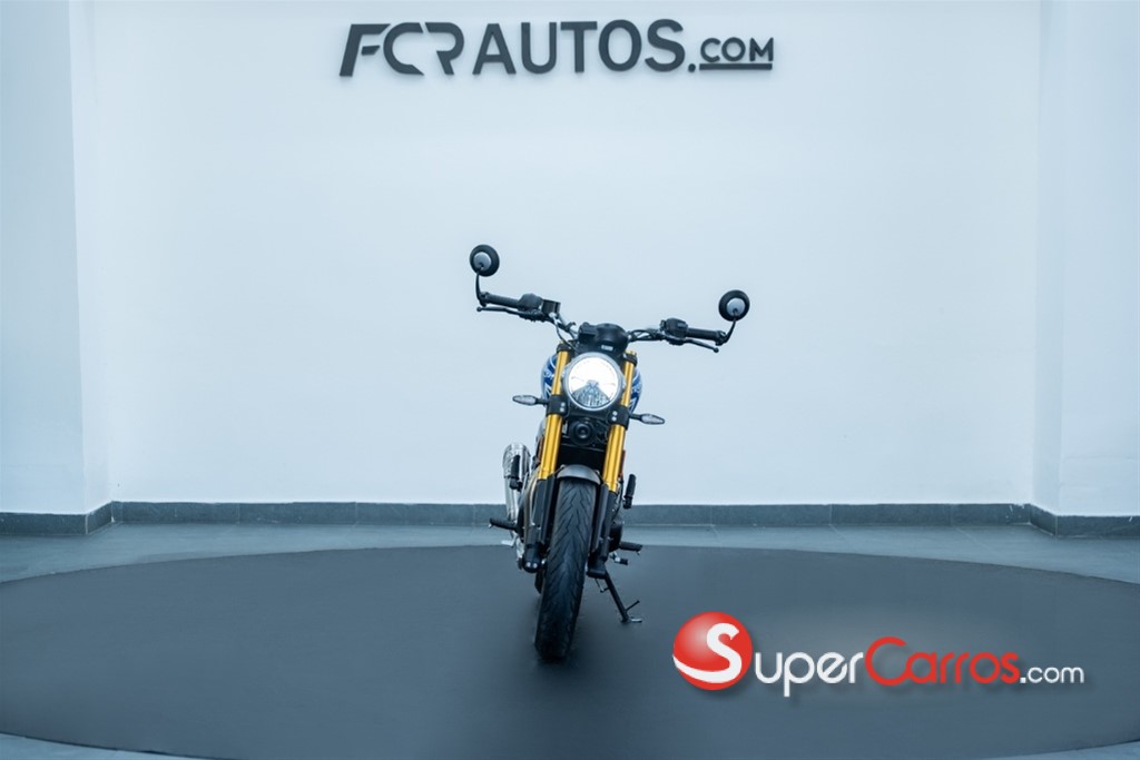 2025 Triumph Motorcycles — foto 3 / 12