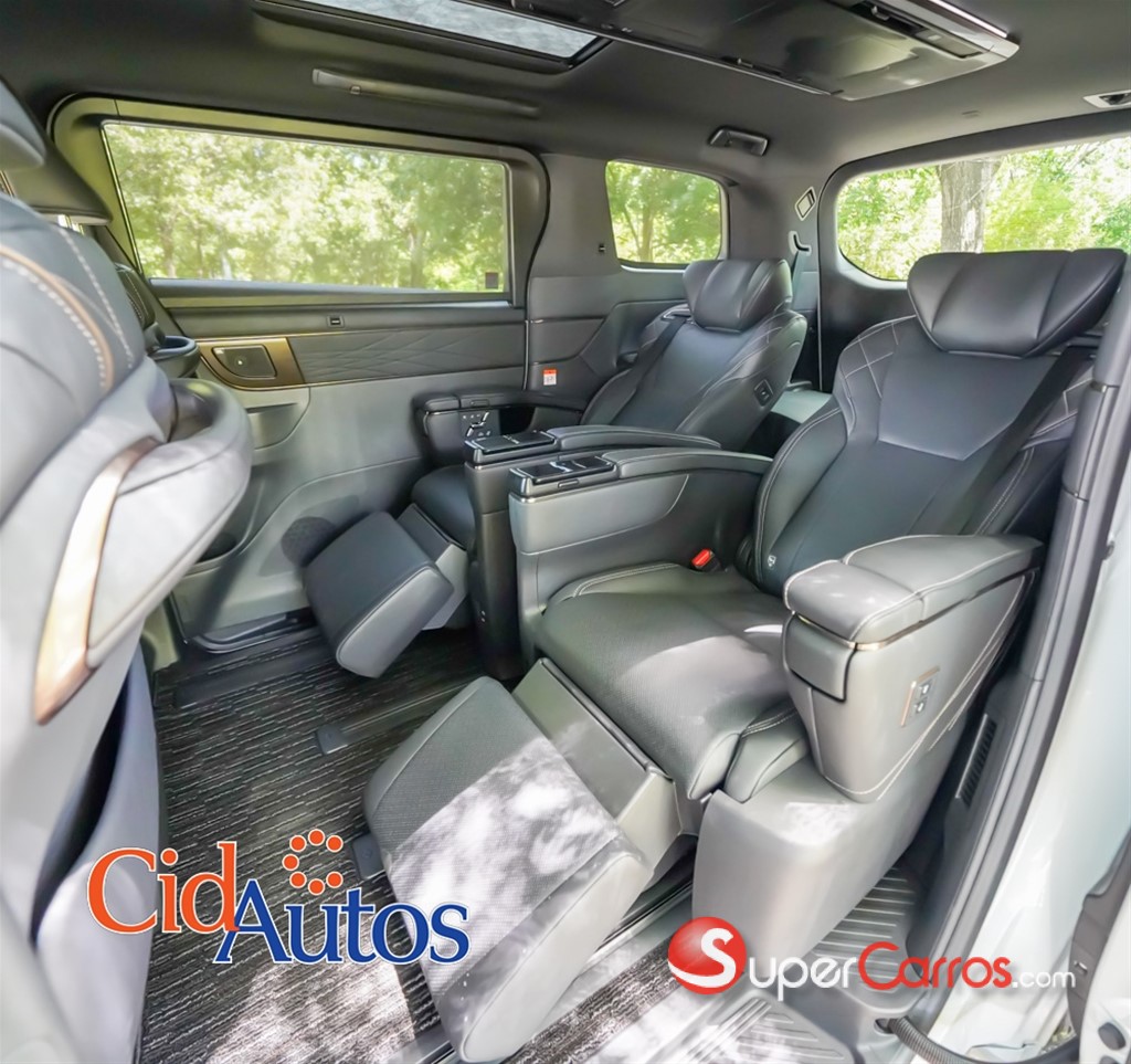 2026 Toyota Alphard Limited Hybrid — foto 10 / 12