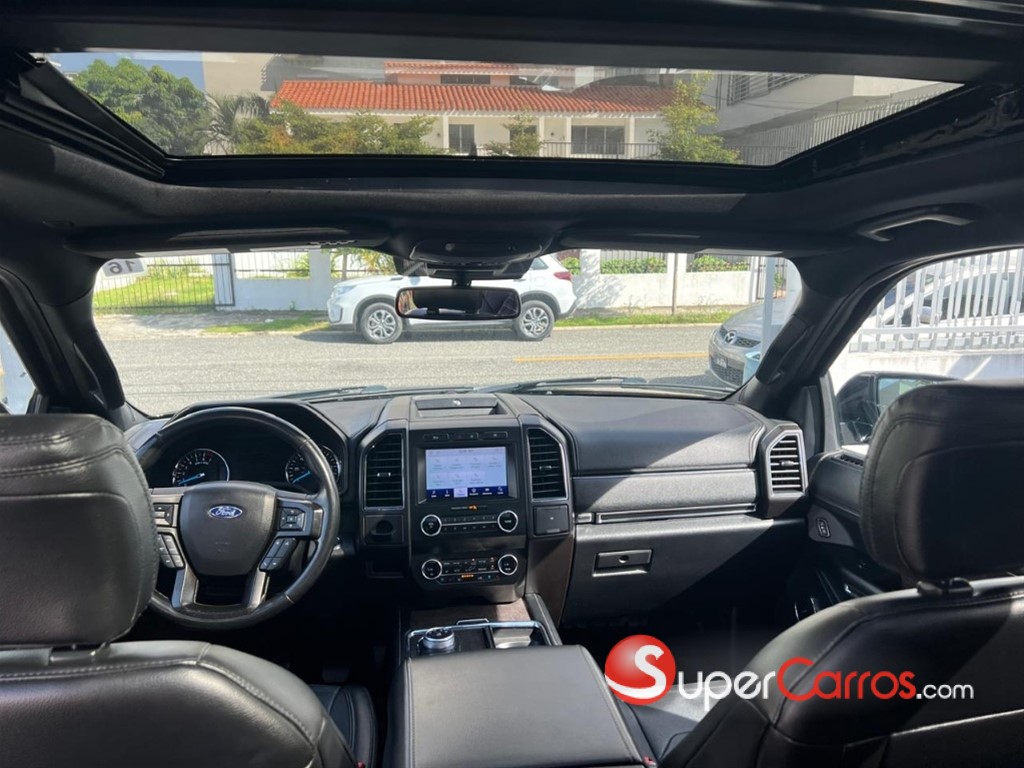 2020 Ford Expedition Platinum Max — foto 8 / 10