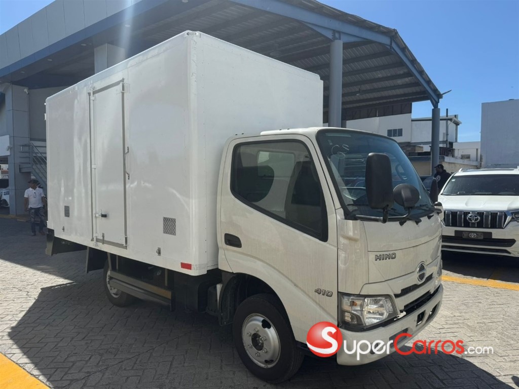 2024 Hino 200