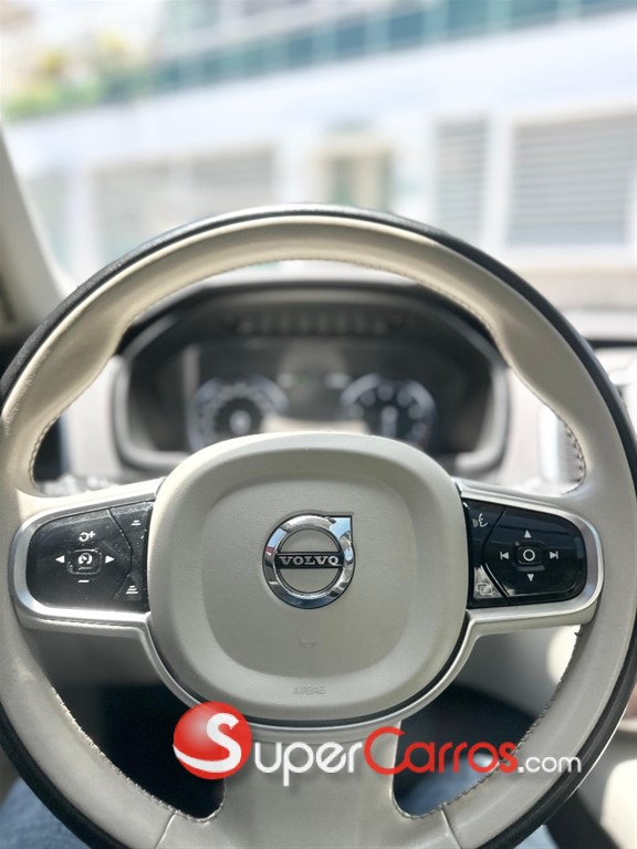 2019 Volvo XC90 Momentum T5 — foto 6 / 11
