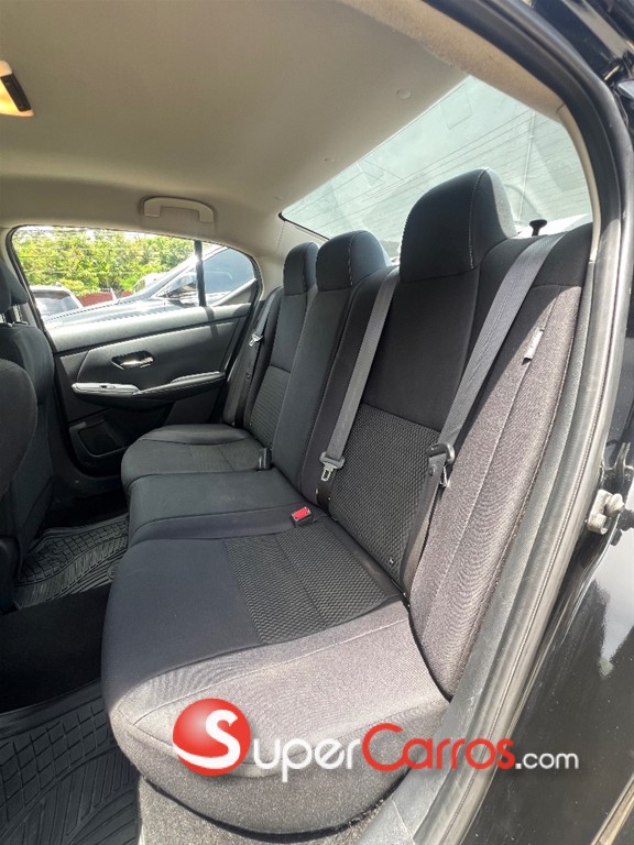 2021 Nissan Sentra S — foto 8 / 11