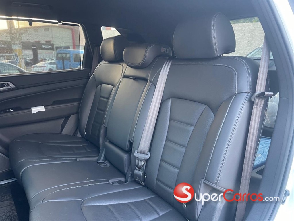 2026 KGM Rexton ADVENTURE PLUS — foto 6 / 12