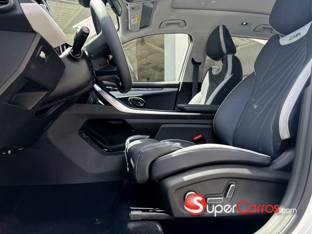 2026 Geely Starray — foto 2 / 7