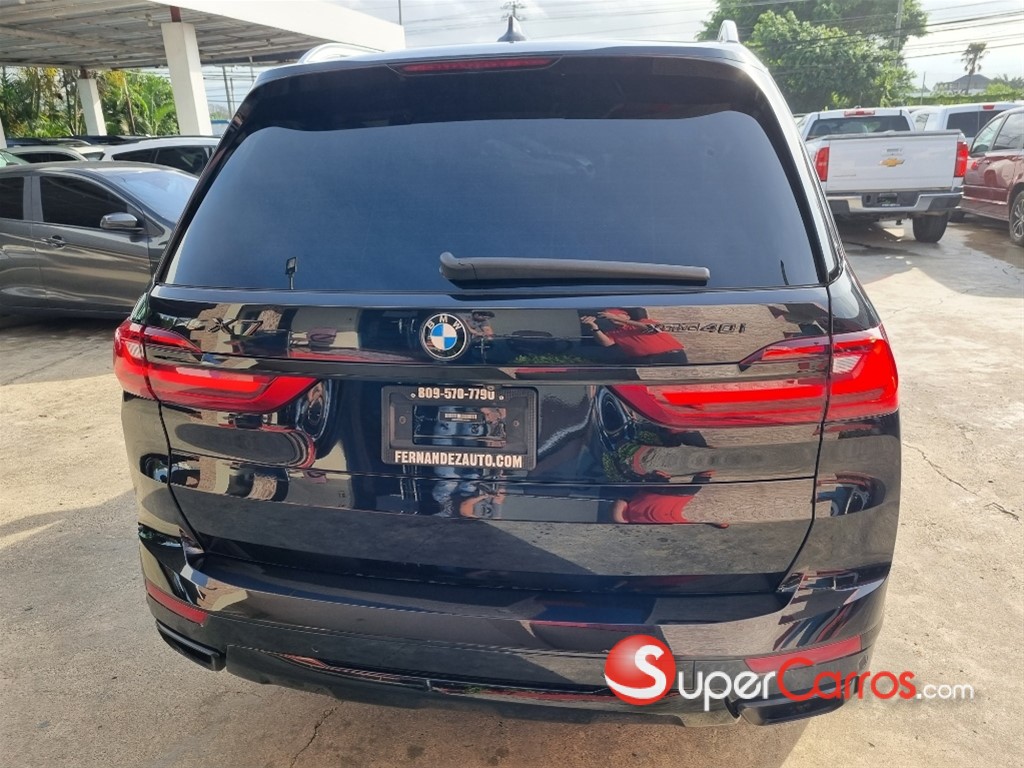2020 BMW X 7 XDRIVE 40i — foto 4 / 12
