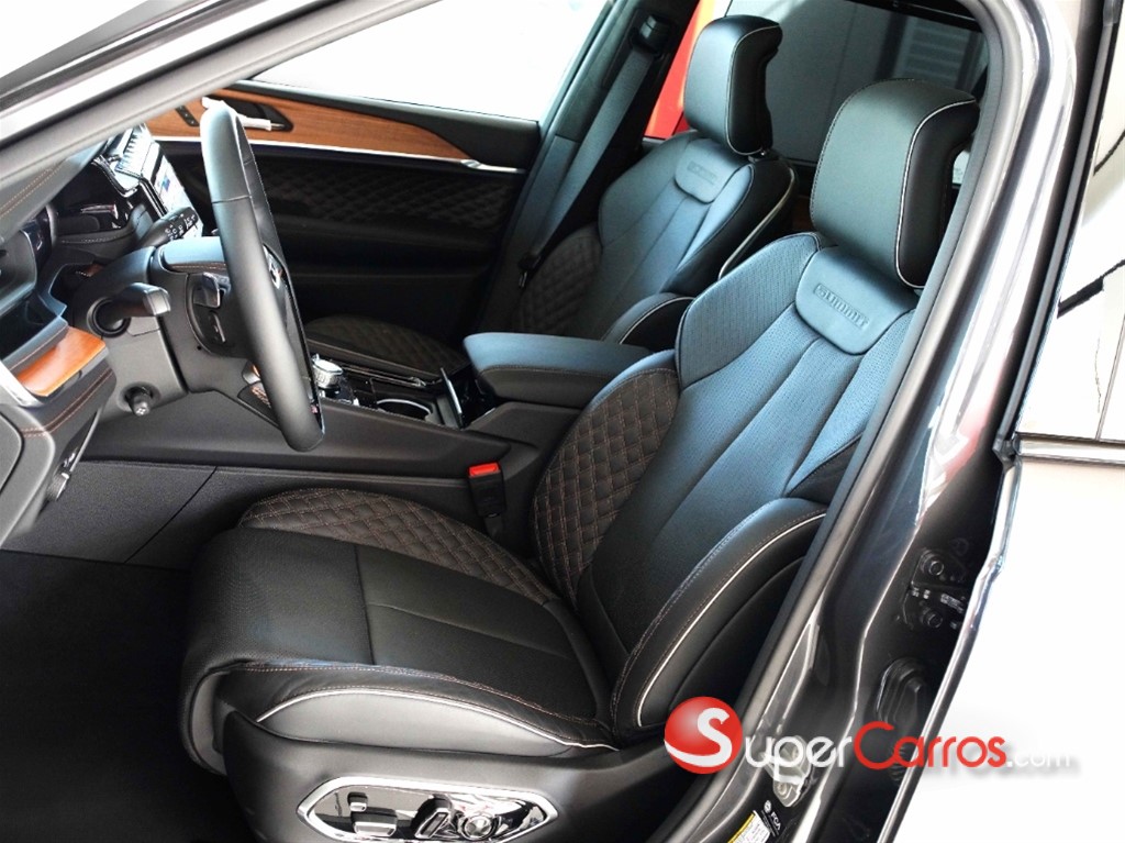 2024 Jeep Grand Cherokee L Summit Reserve — foto 6 / 12