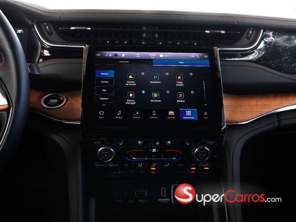 2024 Jeep Grand Cherokee L Summit Reserve — foto 11 / 12