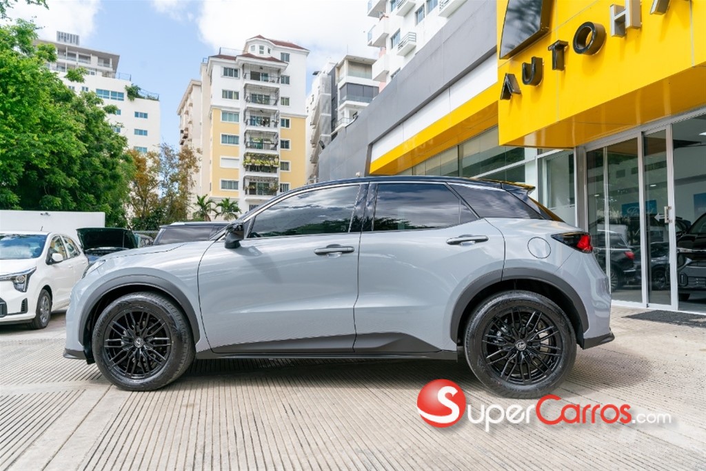 2026 Lexus LBX CoolSportHibrida — foto 7 / 9