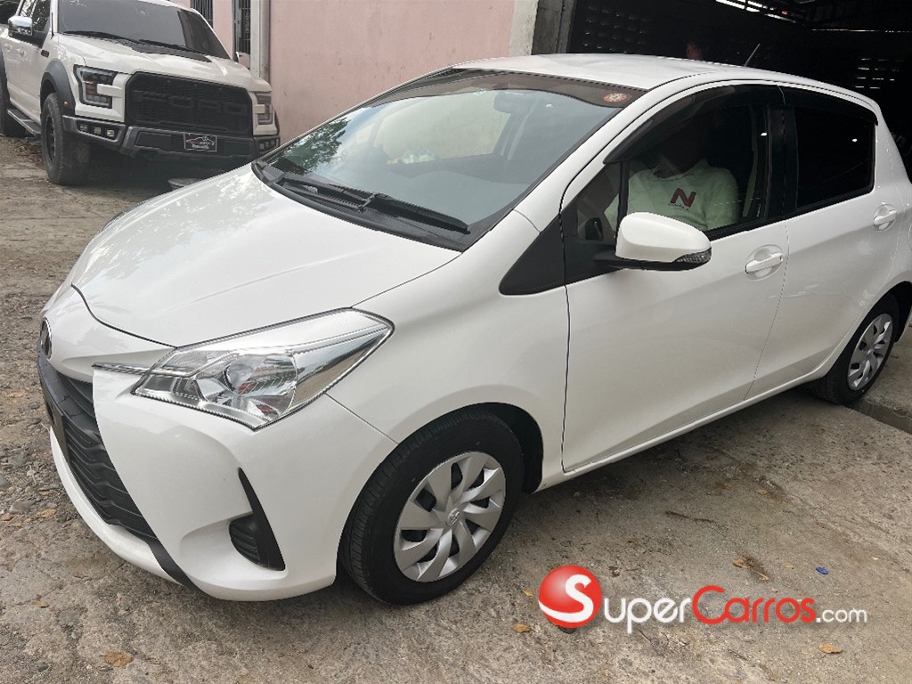 2018 Toyota VITZ — foto 4 / 4