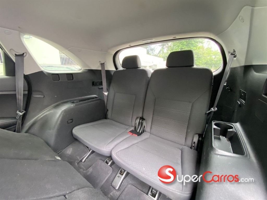 2019 Kia Sorento LX — foto 8 / 9