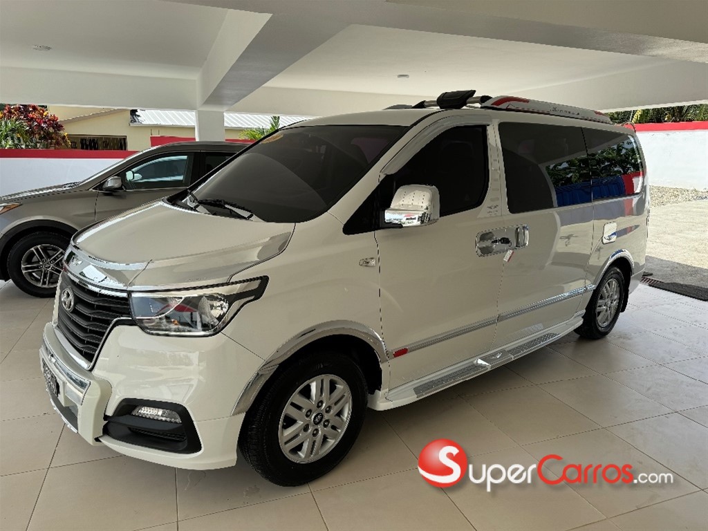 2019 Hyundai Grand Starex
