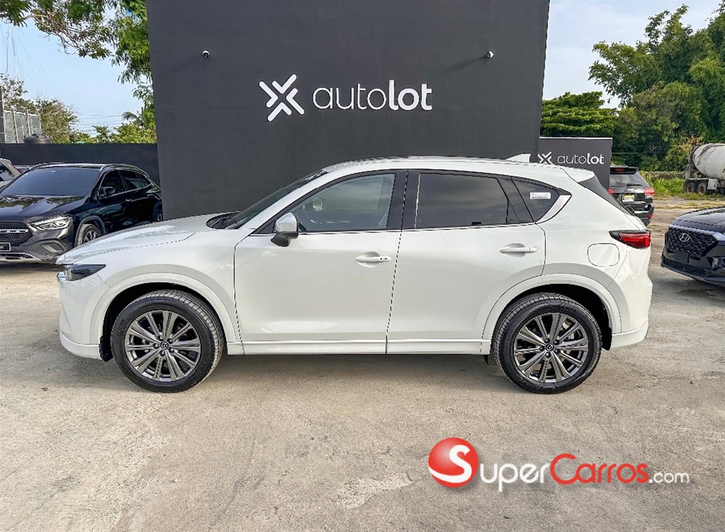 2025 Mazda CX-5 Limited — foto 3 / 11