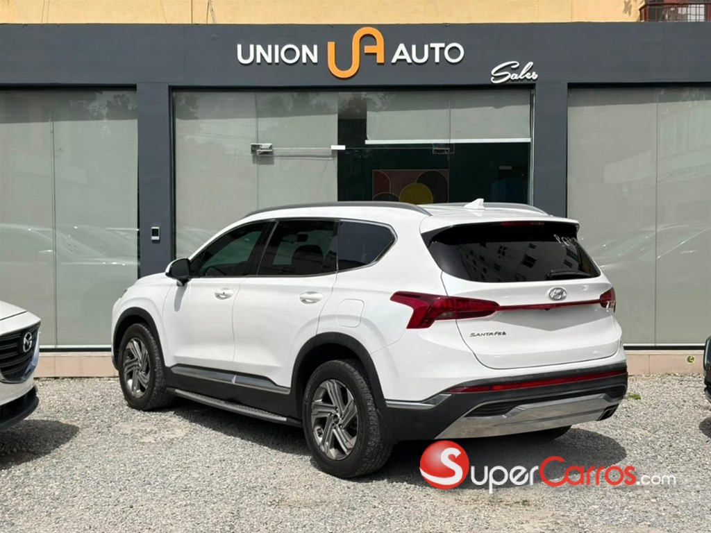2022 Hyundai Santa Fe SE — foto 8 / 10