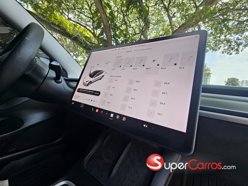 2021 Tesla Model 3 Standard Range Plus — foto 2 / 10