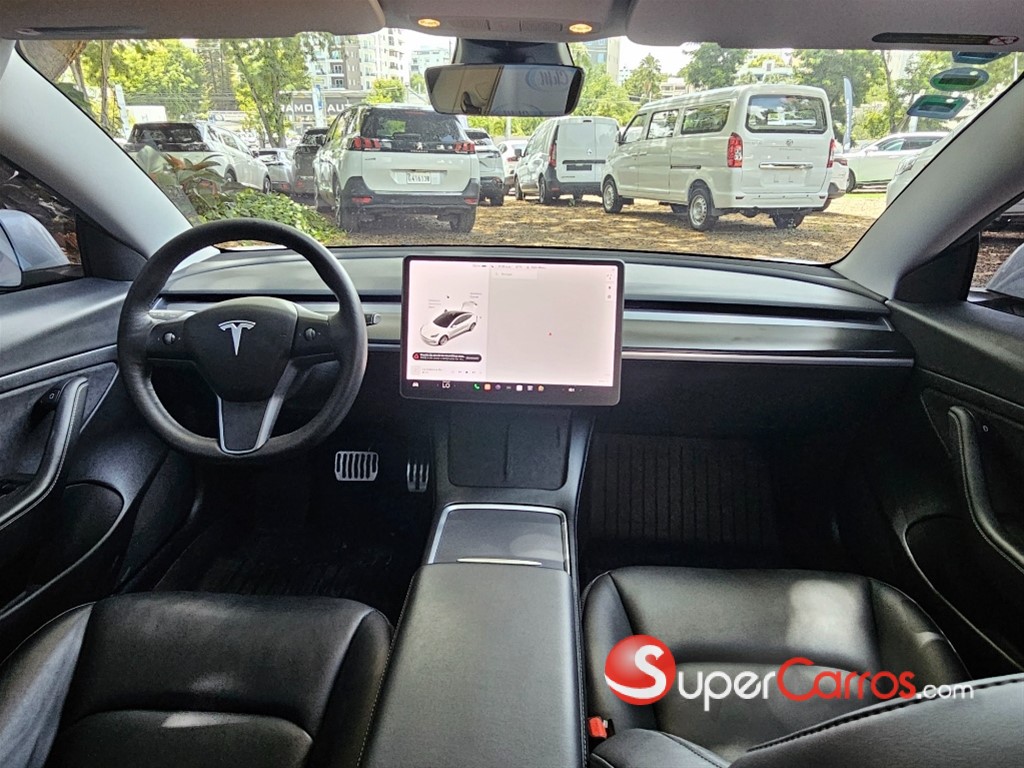 2021 Tesla Model 3 Standard Range Plus — foto 4 / 10