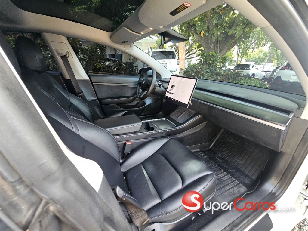 2021 Tesla Model 3 Standard Range Plus — foto 5 / 10