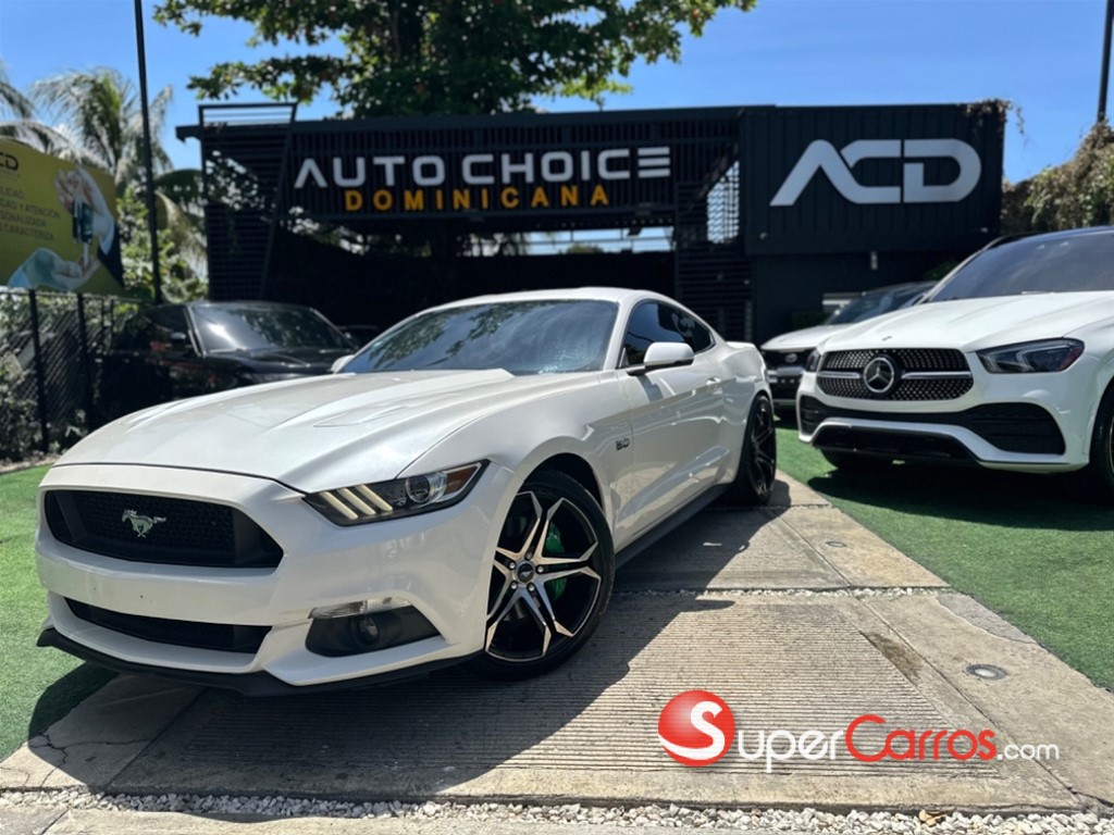 2017 Ford Mustang GT — foto 2 / 12