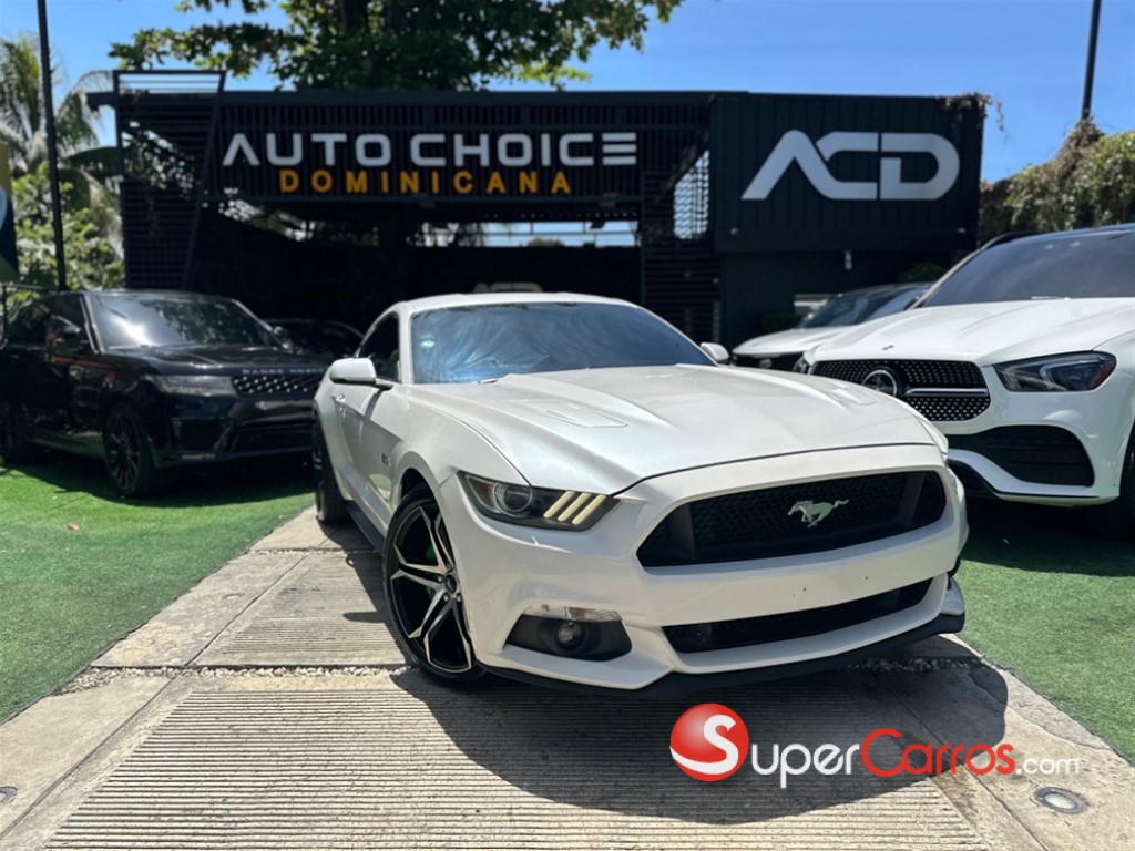 2017 Ford Mustang GT — foto 4 / 12