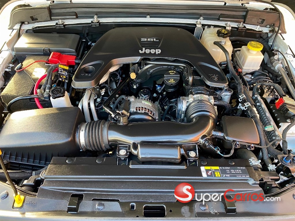 2020 Jeep Gladiator Sport — foto 3 / 12