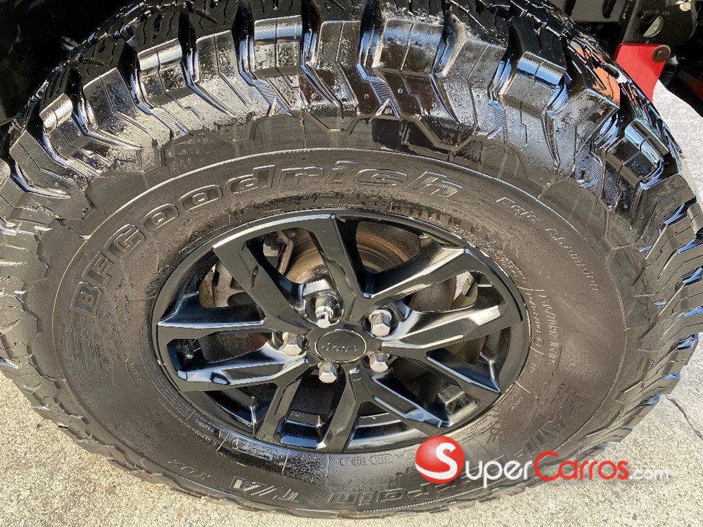 2020 Jeep Gladiator Sport — foto 10 / 12